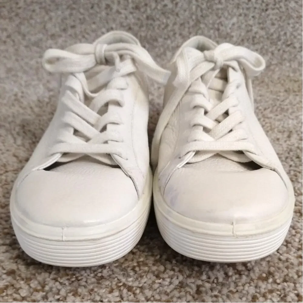 Ecco White Leather Low-Top Sneakers